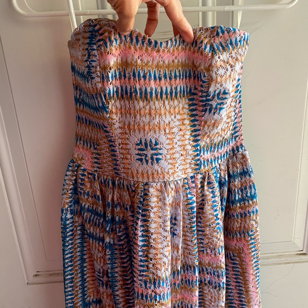 strapless dress